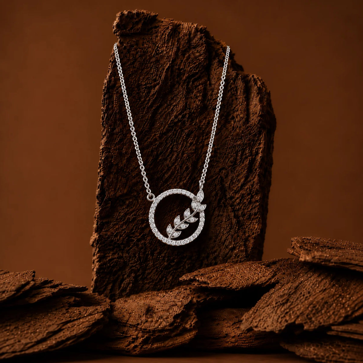 Silver Leaf Circle Necklace