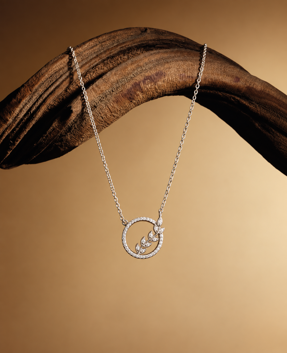 Silver Leaf Circle Necklace